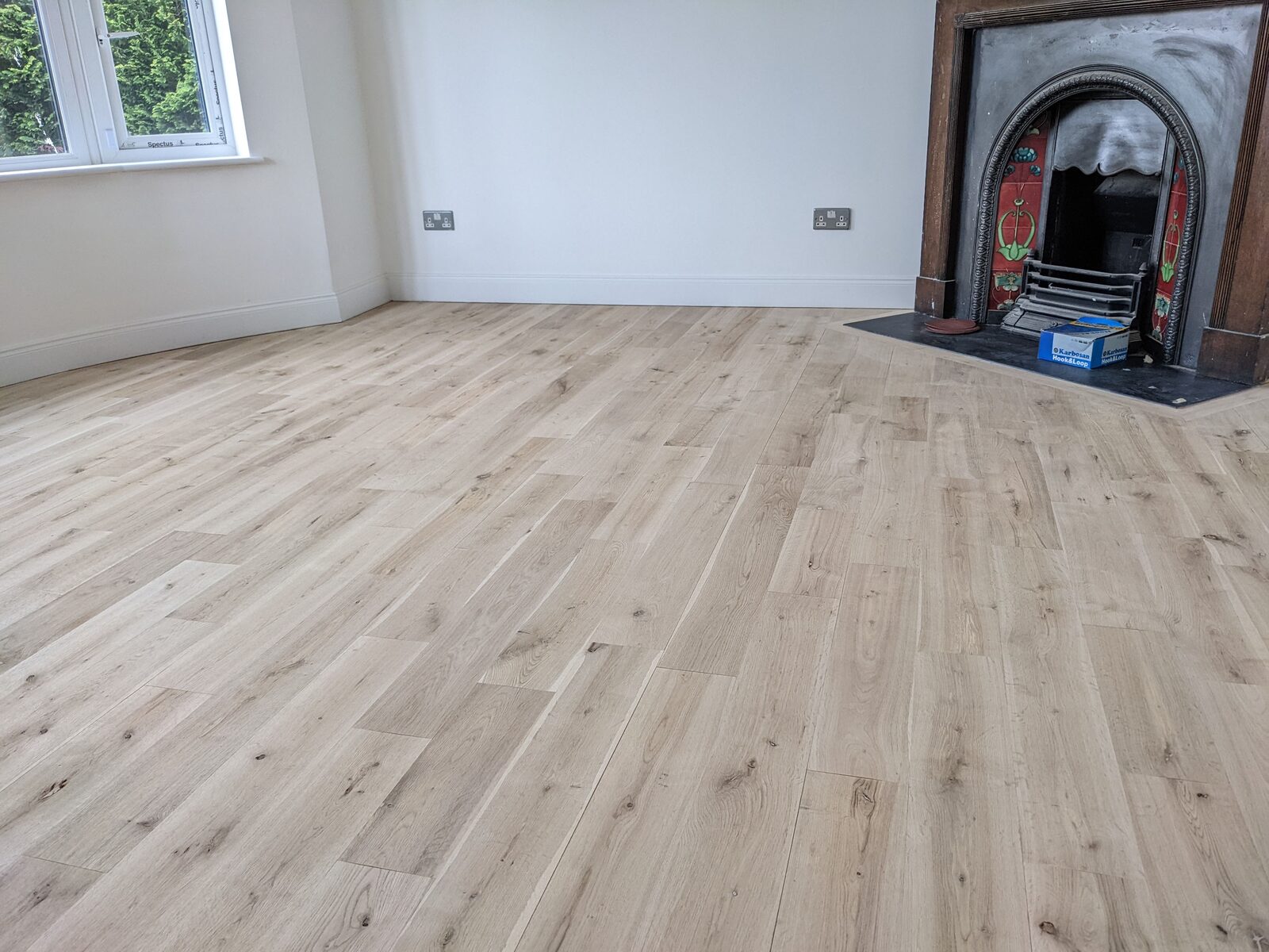 Parquet chiaro dopo la levigatura